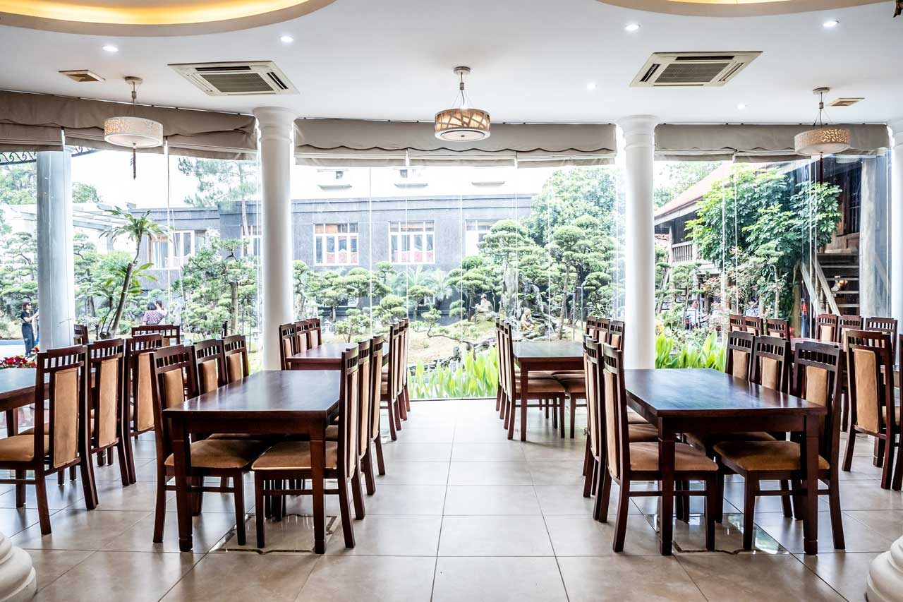 Hòa Nam Restaurant